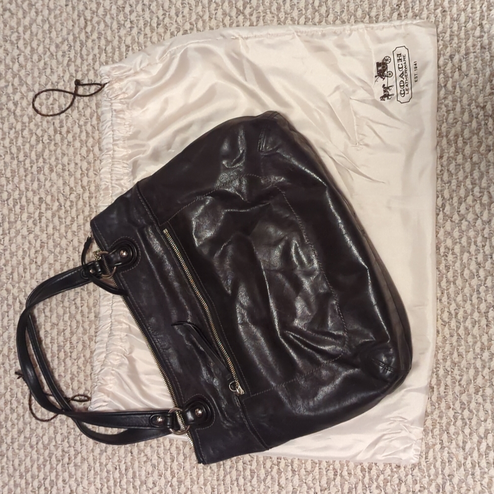 Coach bag - leather with large pockets